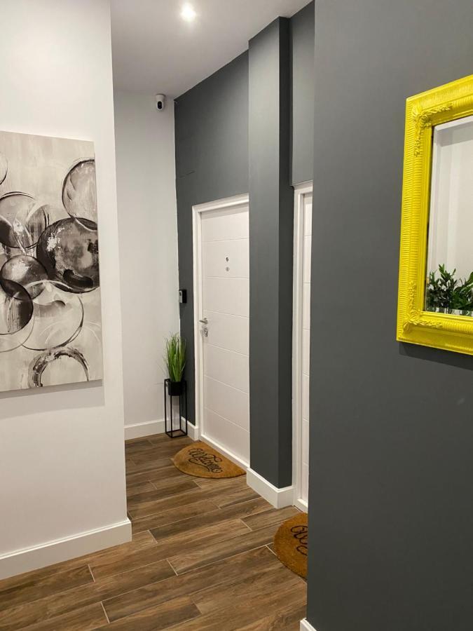 Moni Downtown Luxury Apartments Beograd Eksteriør bilde
